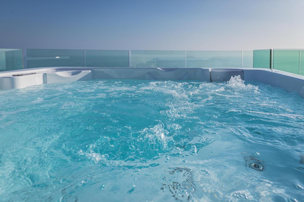 Апартаменты Modern Sea Front Jacuzzi Blue Sky Аликанте Экстерьер фото